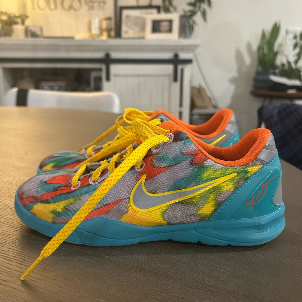 Nike Kids Kobe 8 Protro Venice Beach